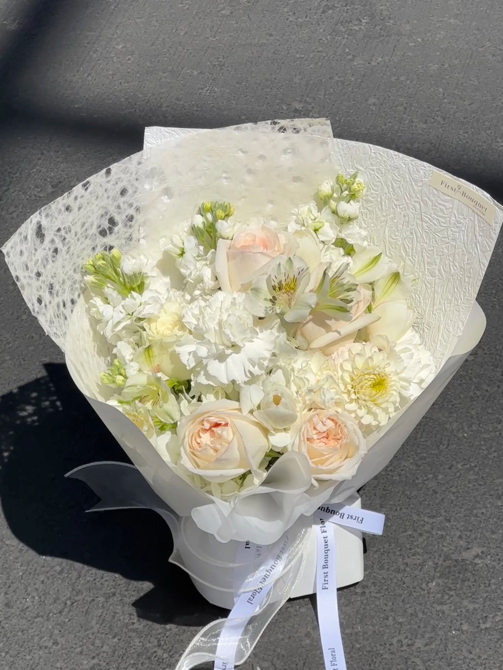 White Peony Bouquet – Spring Season Limited🤍