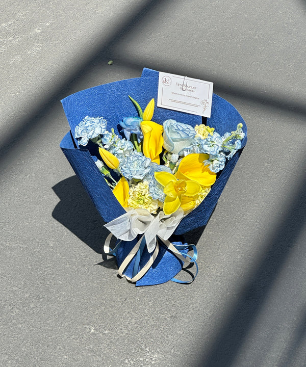Midnight Blue & Yellow Bouquet ｜黄蓝撞色