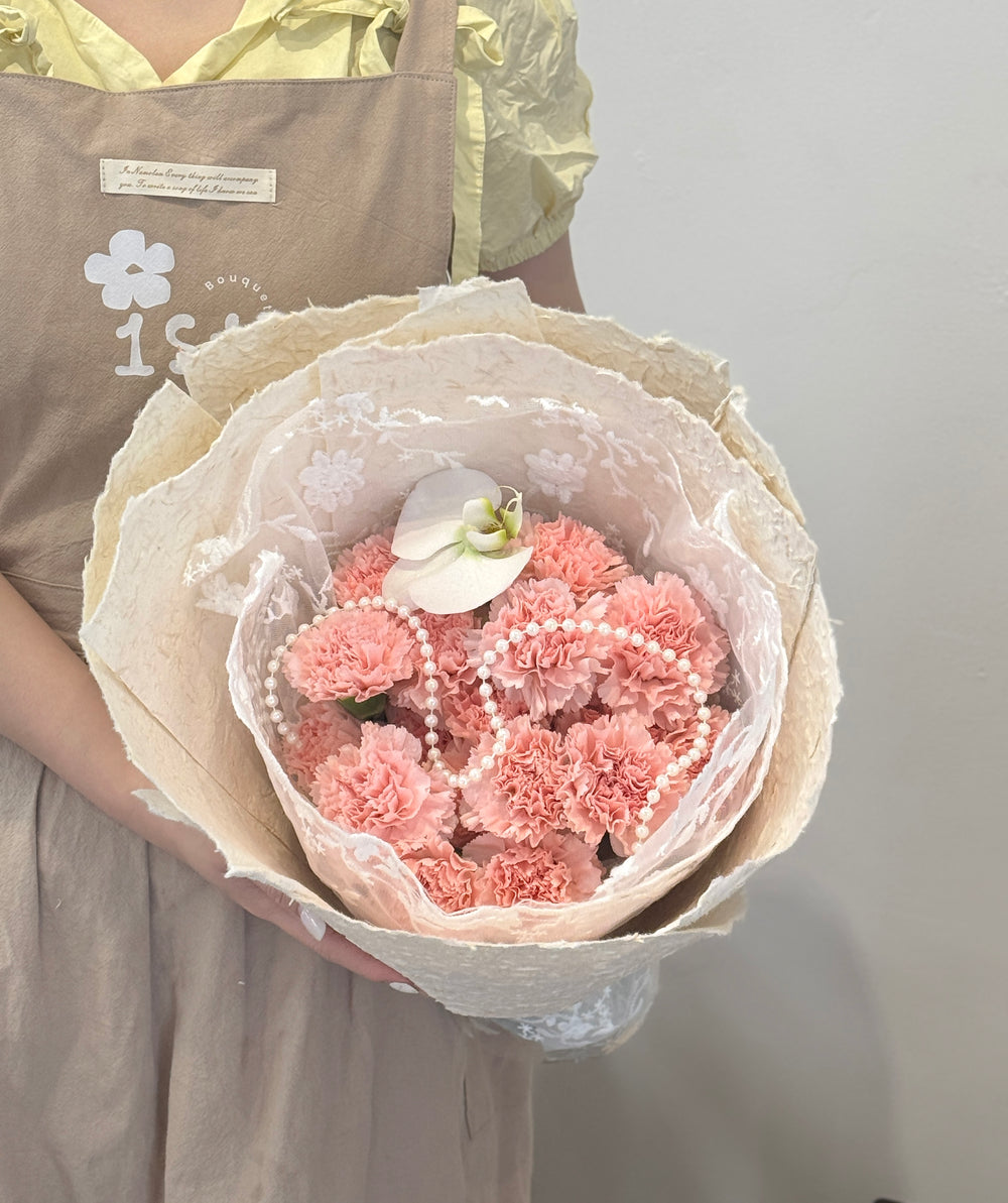 Lace of Love, A Gentle Thank You Bouquet to Mom