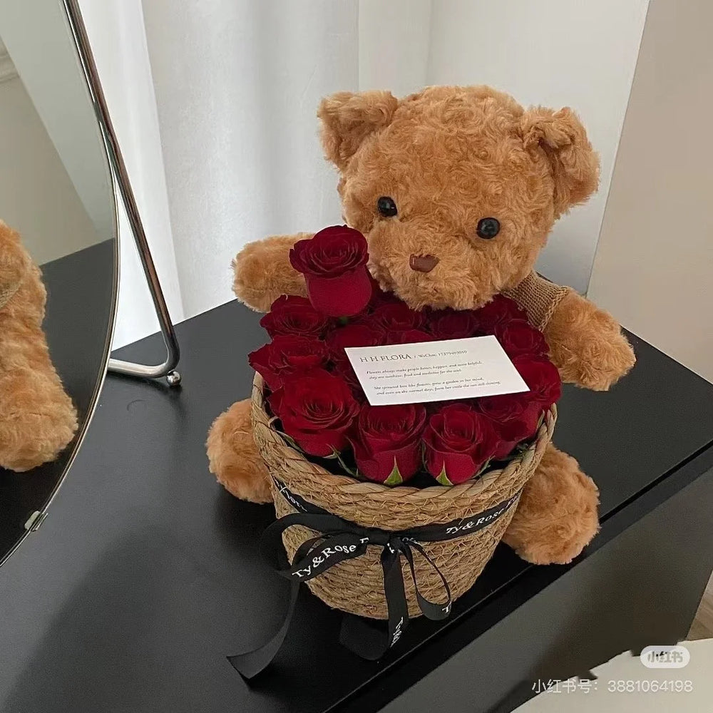 Teddy Bear Hug Bouquet｜泰迪熊抱抱桶