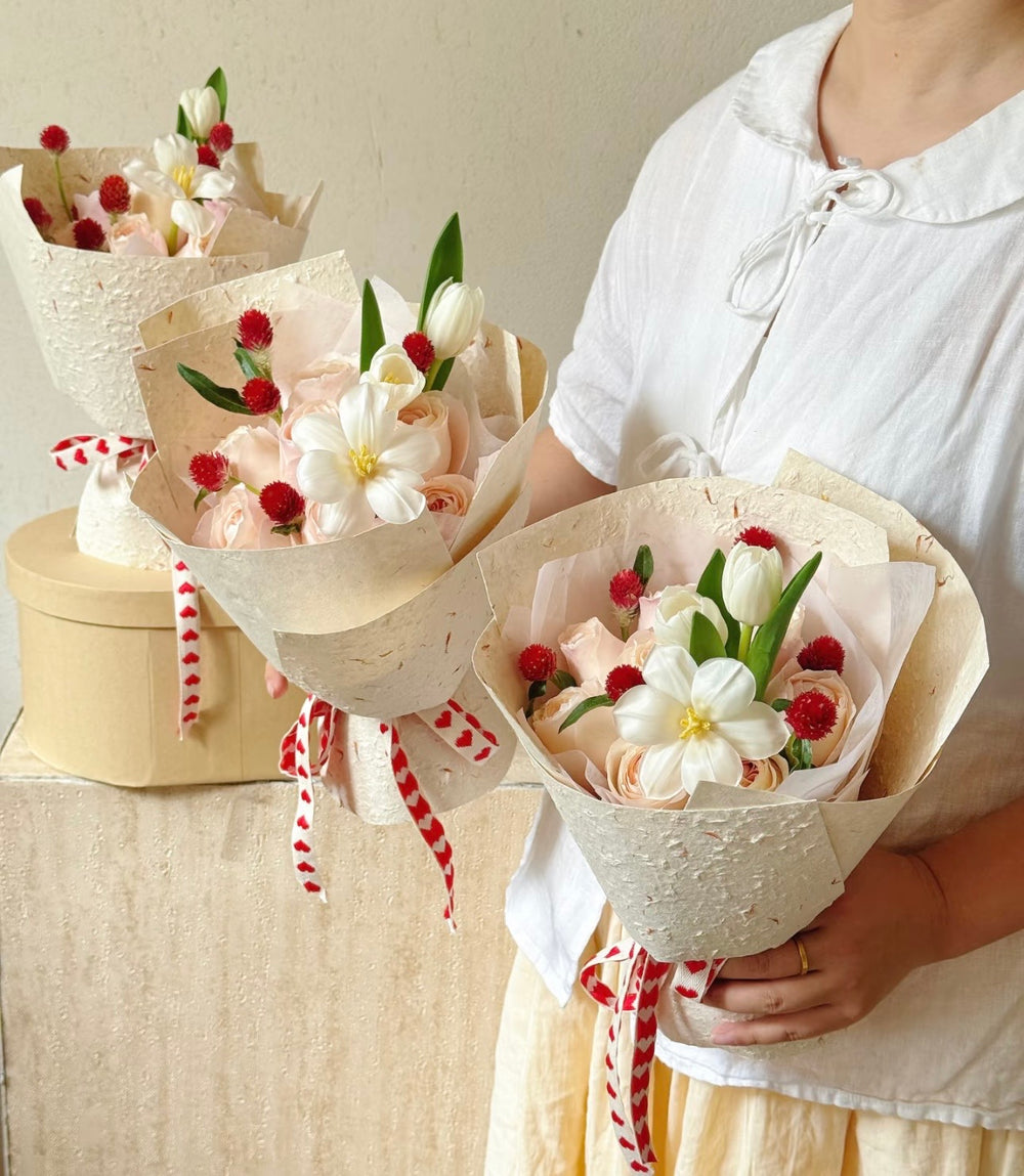 QIXI | Sweet Berry Bouquet
