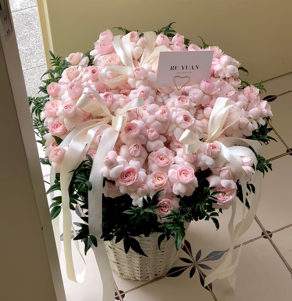 QIXI | Giant Fairy Kiss Basket