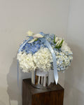 Bleu Garden Hug