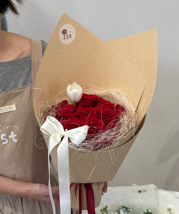 Red Roses &amp; White Tulip Bouquet