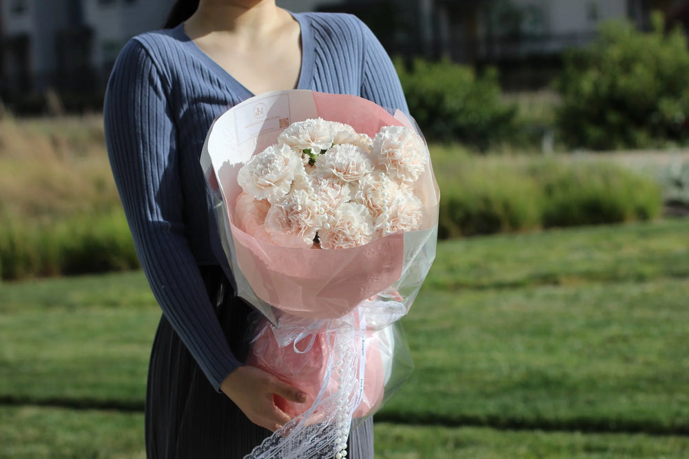 Carnation Bouquet｜康乃馨花束